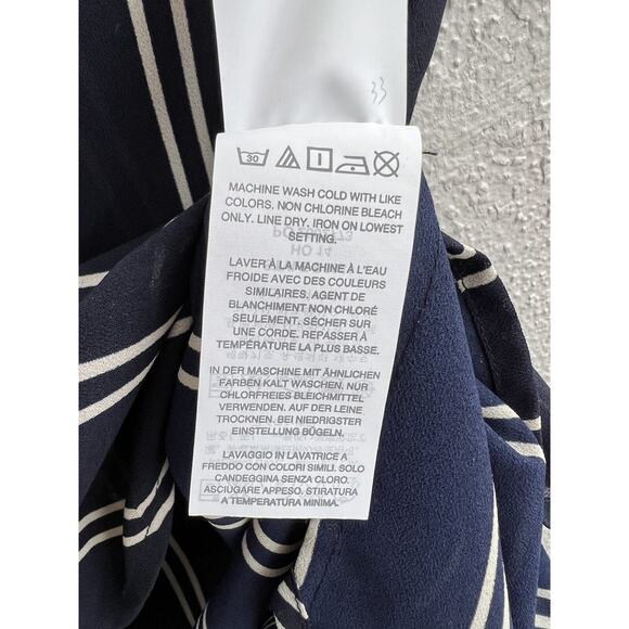 Womens J. Crew Tank Top Size 6 Blue with White Strips - Picture 7 of 12